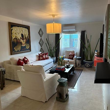 Pied-A-Terre Center Of Tijuana Apartment Exterior photo